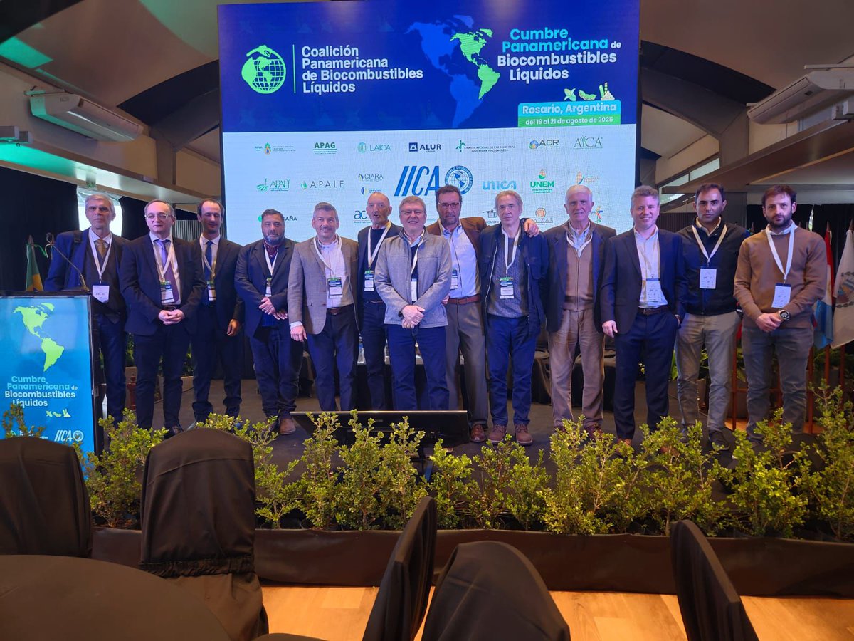 Ministerio de Infraestructura y Servicios Públicos (@minspcba) on Twitter photo 🌎 PRESENTES EN LA CUMBRE PANAMERICANA DE BIOCOMBUSTIBLES LÍQUIDOS
🗣️<a href="/SergioMansur3/">Sergio Mansur</a>, Sec. de Planificación Energética de la Prov. de Córdoba, y Presidente de la Liga Bioenergética, compartió espacios de diálogo junto a otras organizaciones y cámaras empresariales del sector que 🌎 PRESENTES EN LA CUMBRE PANAMERICANA DE BIOCOMBUSTIBLES LÍQUIDOS
🗣️<a href="/SergioMansur3/">Sergio Mansur</a>, Sec. de Planificación Energética de la Prov. de Córdoba, y Presidente de la Liga Bioenergética, compartió espacios de diálogo junto a otras organizaciones y cámaras empresariales del sector que