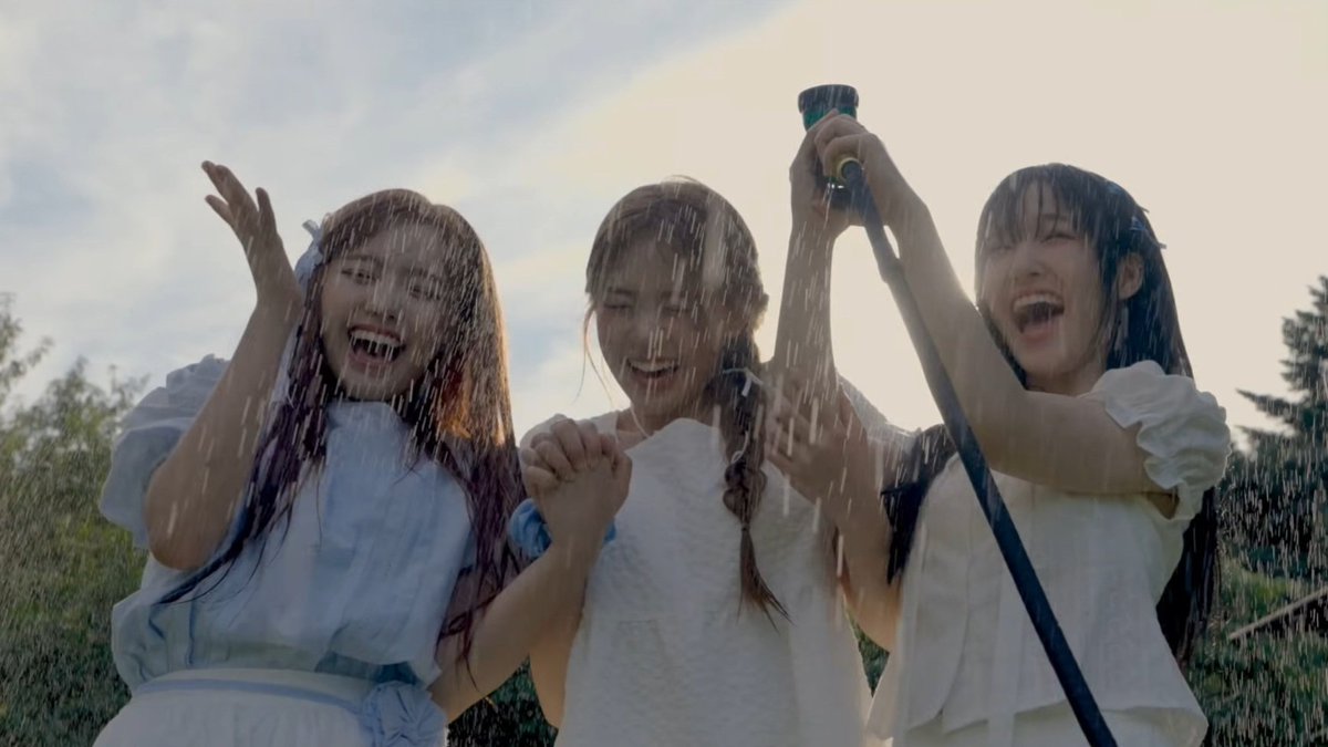 EverythingUnis_'s tweet image. It looks like this scene will live on my head rent-free for the time being 😬

STREAM SPRING RAIN
#UNIS #유니스
#SPRINGRAIN #봄비
@UNIS_offcl