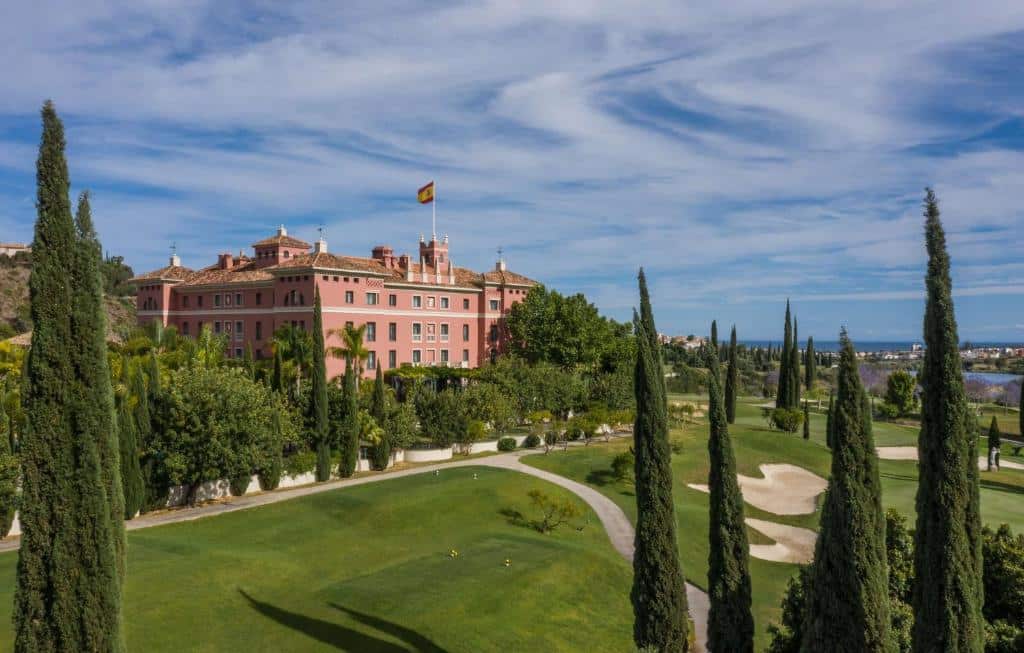 A Golfing Experience (@agolfingexp) on Twitter photo Golf holidays in Spain⛳️
#playgolfinSpain #Spain #golftravel #costadelsol
#alicante #costadelaluz #murcia #valencia #barcelona
Stay & Play golf holidays with Eurotunnel & flights
agolfingexperience.co.uk/our-destinatio…
Reservations admin@agolfingexperience.com Golf holidays in Spain⛳️
#playgolfinSpain #Spain #golftravel #costadelsol
#alicante #costadelaluz #murcia #valencia #barcelona
Stay & Play golf holidays with Eurotunnel & flights
agolfingexperience.co.uk/our-destinatio…
Reservations admin@agolfingexperience.com