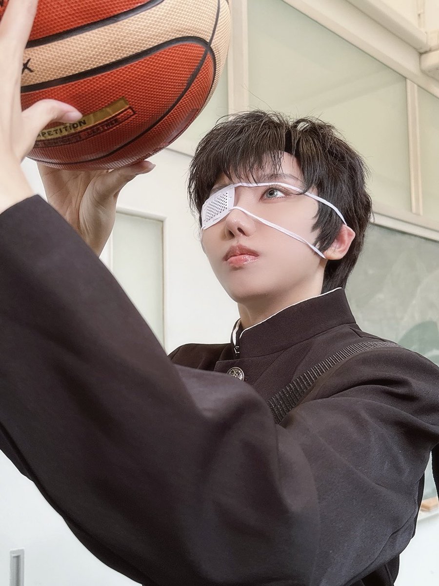 Merry_msk's tweet photo. 1️⃣1️⃣🏀
.
#slamdunk
#rukawa https://t.co/hw6IjAin92