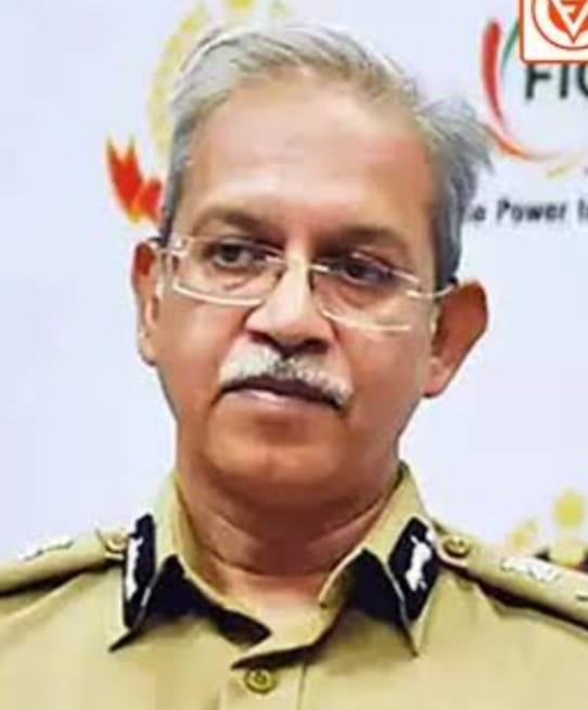 saurabhald's tweet image. सतीश गोलचा बने दिल्ली पुलिस आयुक्त....। संजय अरोड़ा की सेवानिवृत्ति के बाद होमगार्ड्स के डीजी एसबीके सिंह को दिया गया था पुलिस आयुक्त का अतिरिक्त प्रभार। #DelhiNCR #DelhiNews #delhi