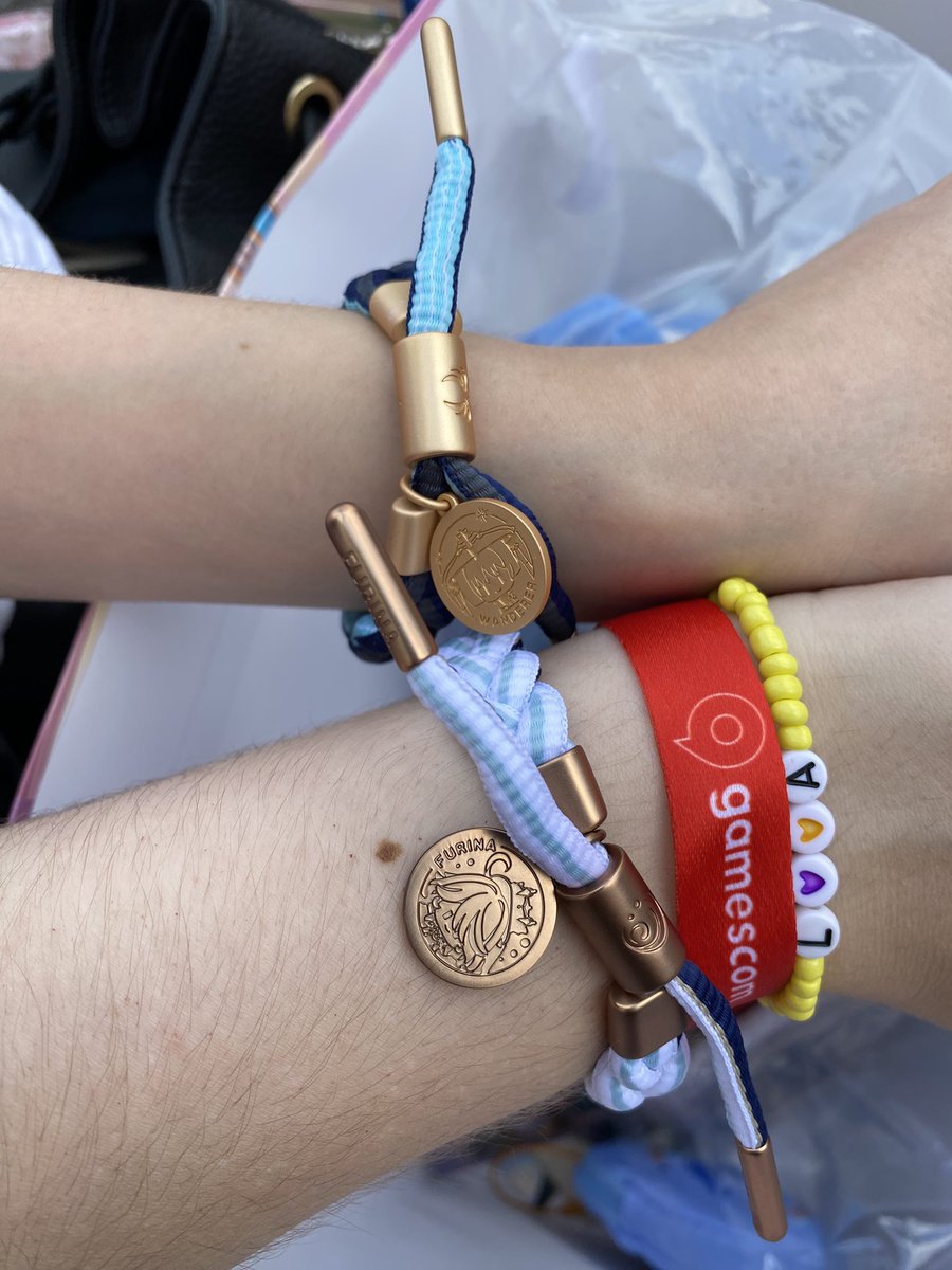 admin and <a href="/clxwnskid/">layla🪻🌻(80 for c6🕯&❣️)</a> arw at gamescom rn and we got matching scararina bracelets

i spent so much money…