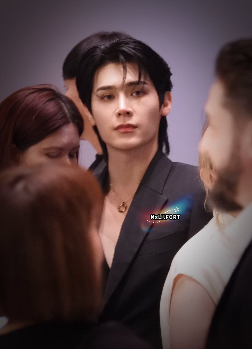 คุณหนูพีท หนุ่มหล่อนัยย์ตาสวย ✨

<a href="/peatwasu/">peatwasu #ต้องรัก</a> 🪽✨

PEAT x TIFFANYANDCO 

#TiffanyAndCo
#TiffanyAndCoThailand
#TiffanyLegendaryLegacy #Peatwasu