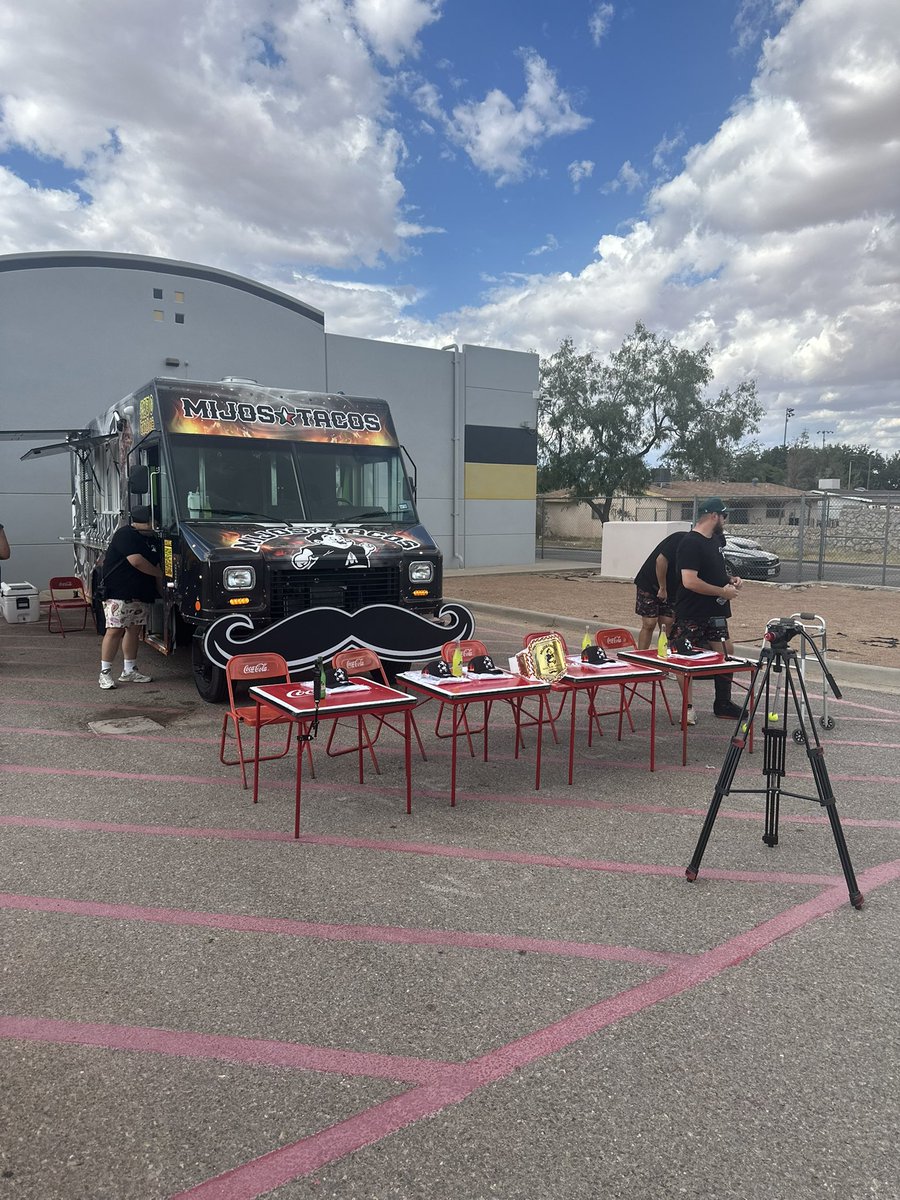 Parkland Matadors (@phsmats) on Twitter photo Shout out to <a href="/willhernandez76/">Will Hernandez</a> & Mijo’s Tacos 🌮 for hosting “Tacos in the Trenches,” to see which <a href="/YsletaISD/">Ysleta ISD</a> campus can grub on the most tacos with the O-Line for a chance to have a program donation! 💴 Thank you for supporting the Matador community! 👏🏽💪🏽🔥 “ONE MORE TACO!” Shout out to <a href="/willhernandez76/">Will Hernandez</a> & Mijo’s Tacos 🌮 for hosting “Tacos in the Trenches,” to see which <a href="/YsletaISD/">Ysleta ISD</a> campus can grub on the most tacos with the O-Line for a chance to have a program donation! 💴 Thank you for supporting the Matador community! 👏🏽💪🏽🔥 “ONE MORE TACO!”