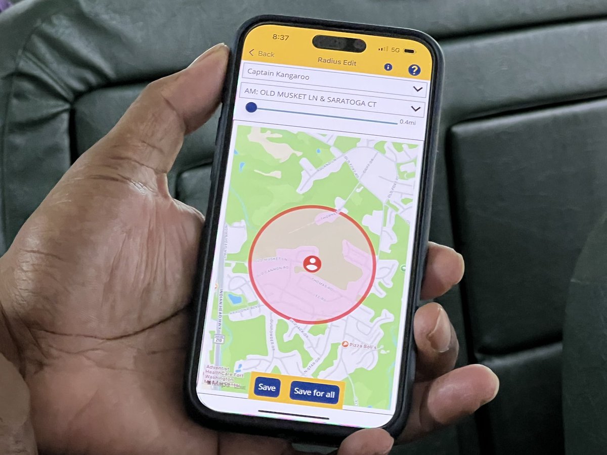 TimReidReporter's tweet image. PRINCE GEORGES CO PUBLIC SCHOOLS TESTING THE NEW CHIPMUNK APP
The  chipmunk App tracks school buses in real time so parents can view where their child’s bus is on their cell phone to let them know where the bus is.  Officials doing a test run Thursday morning in Ft Washington