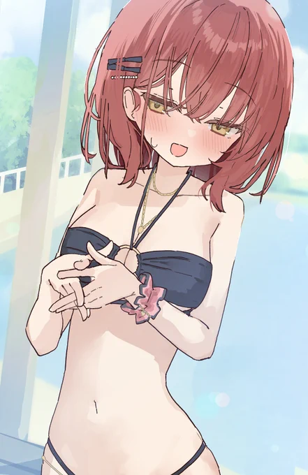 「そんなに見つめられると、さすがに恥ずかしいです」