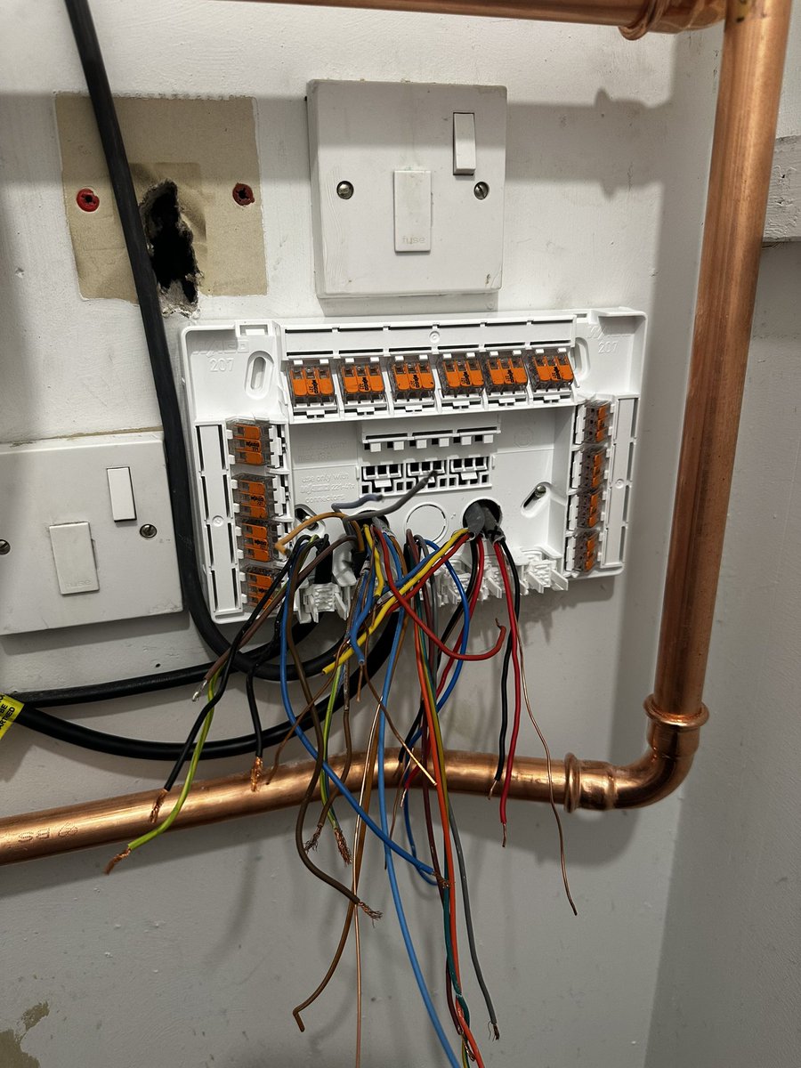 Equinox Electrical Ltd tweet media