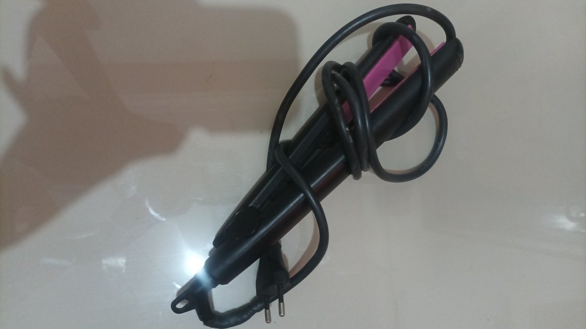 SmittenWithTae's tweet photo. Wts murmer, vacum 180k (daya isap kenceng), catokan besar 80k, catokan Philips 190k

Dom surabaya, cuma bisa jnt https://t.co/49kk1NnIt3