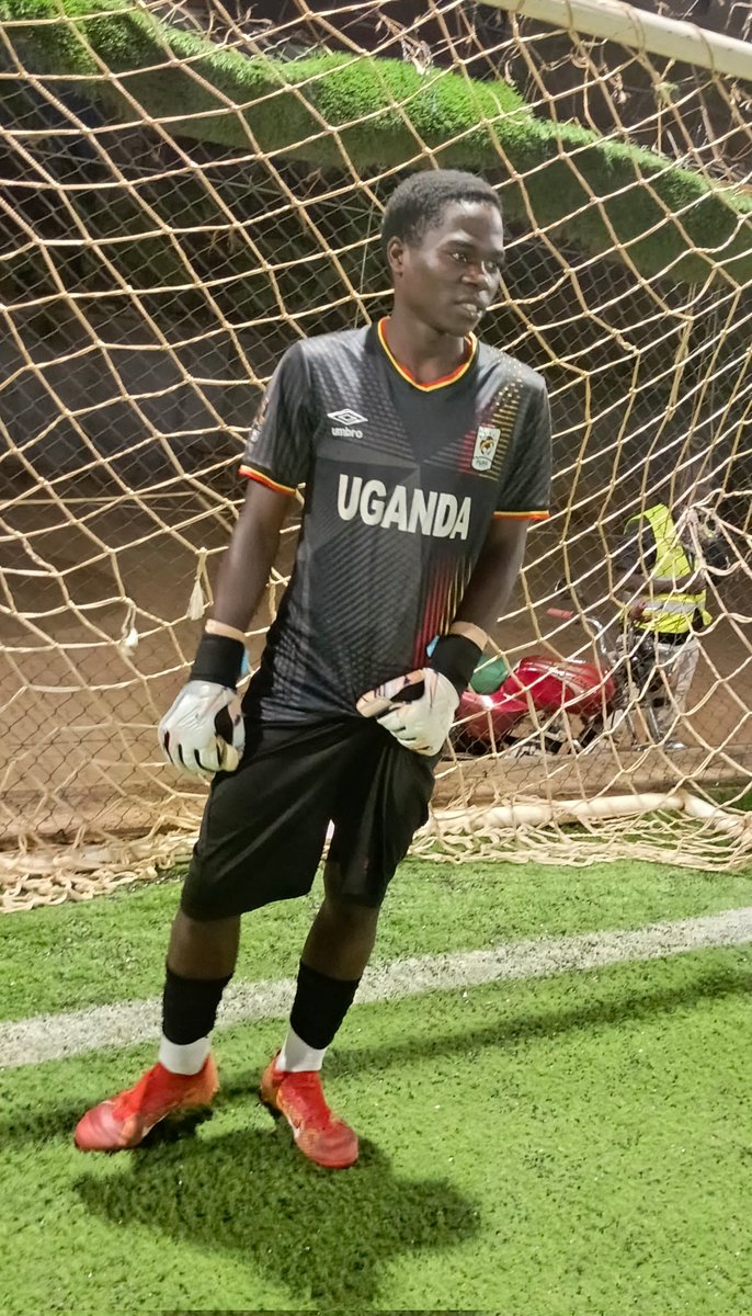 JuliusBwebale's tweet photo. Shot stopper https://t.co/9MGGJrAAcV