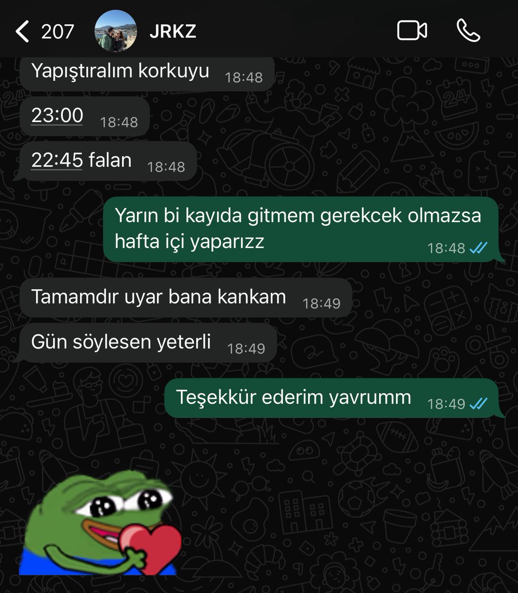 KendineMuzisyen's tweet photo. Yayınlara geri döneyim, yeniden keyif alayım diye hep böyle planlar yapıyordu bana. Keşke daha çok zaman geçirseydim. Keşke hepsini yapsaydık. Özür dilerim kuzum. https://t.co/4DgFg5vNLD