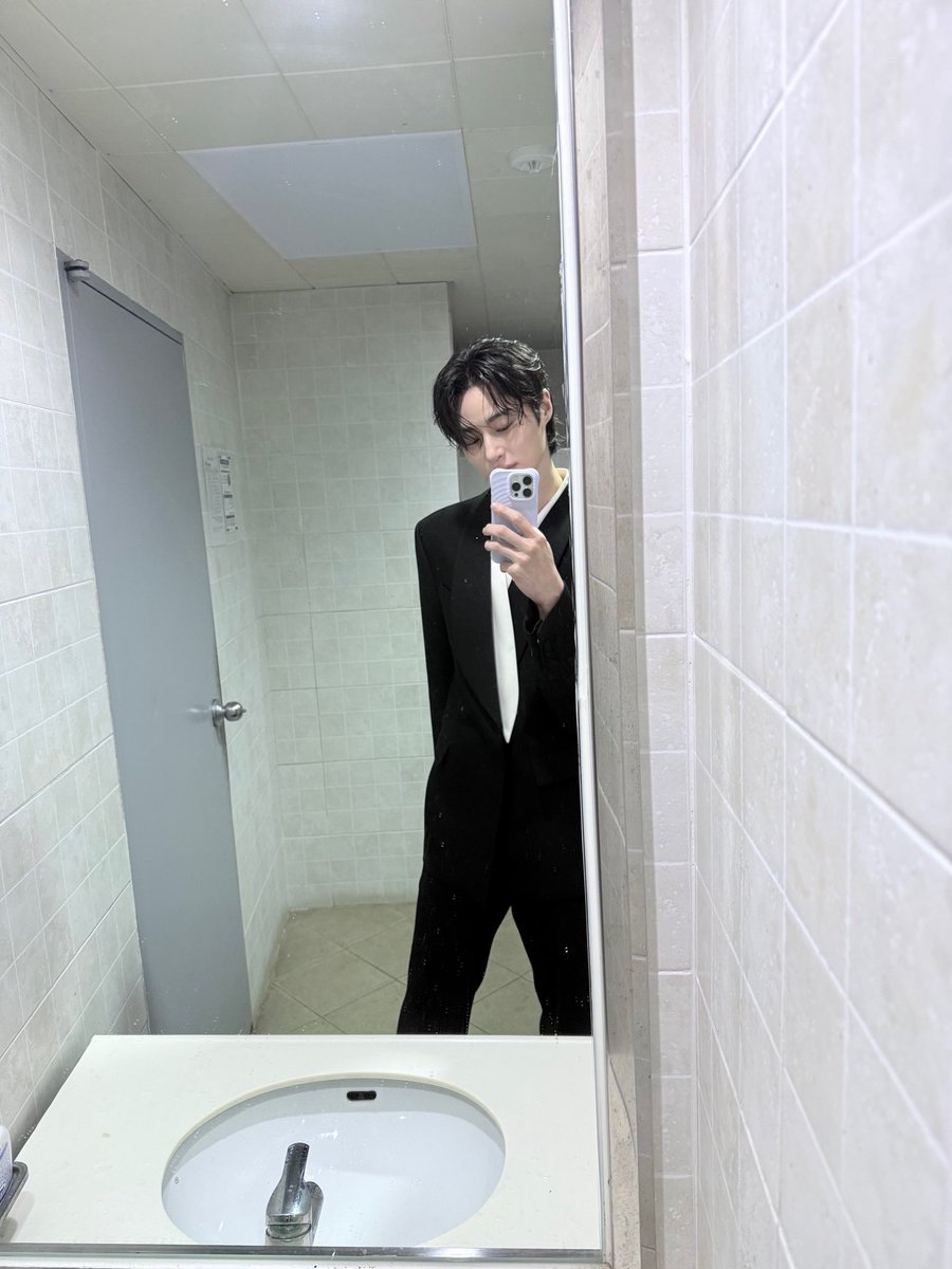 190의 남성 거셀의 권위자, 변 우 석 ..♥︎