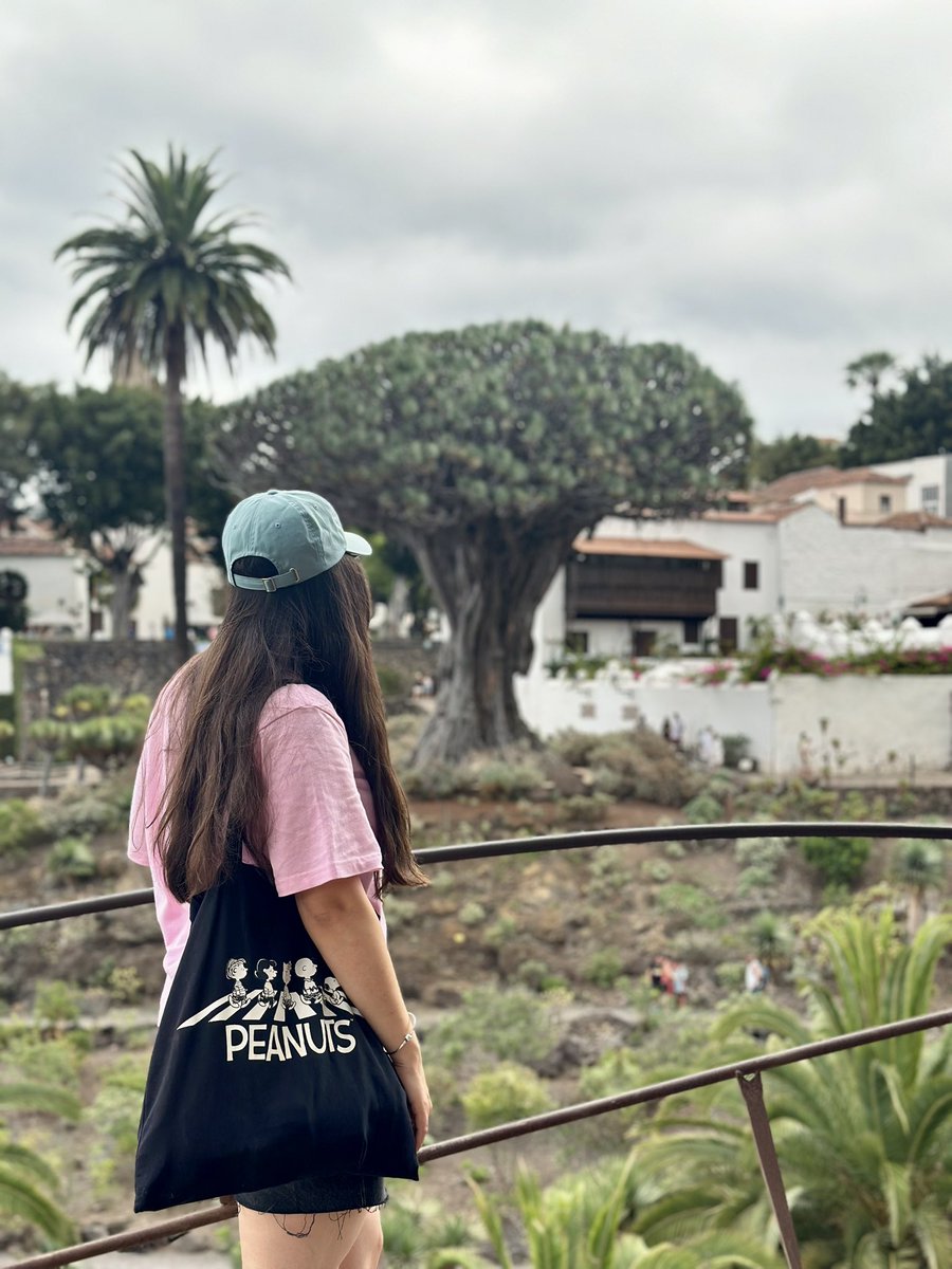 Aur0vs's tweet photo. Hace una semana estaba aquí 🌳💙 https://t.co/gnpQfOiUfQ