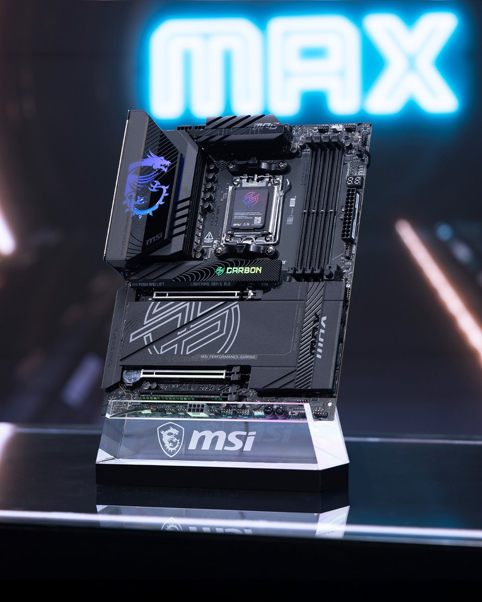 msifrance's tweet photo. Elle va MAX ton setup !🚀
La nouvelle série MSI AMD X870E MAX est conçue pour ceux qui exigent puissance, vitesse et contrôle total !
Cette carte mère repousse toutes les limites ! #IntoTheFuture #X870EMAX https://t.co/nuroqG4ReM