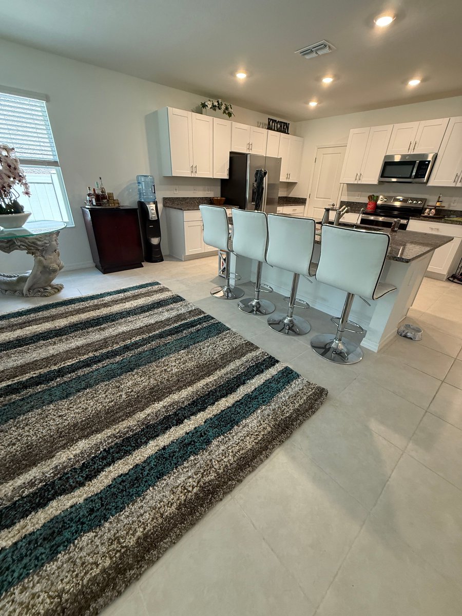 Loft. Great room. Open plan. Oh, my! 💜 This 2024 built 5/2.5 Lakeland home is for sale for only $349k (that’s less than the original purchase price btw). See more pics and details 👉 ow.ly/iZBq50WoOQX #florida #realestate #lakelandrealtor