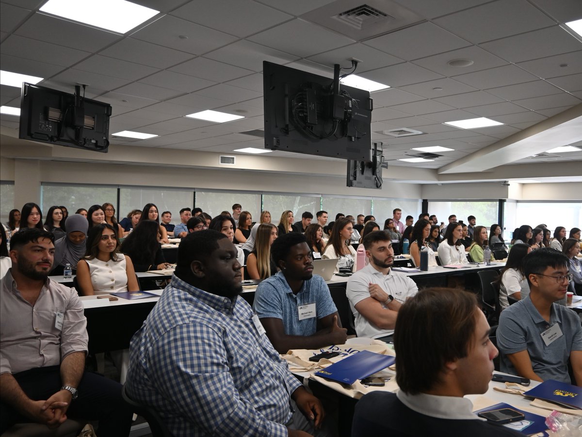 From hosting President Merlo for tours of our state-of-the-art labs, to celebrating our PA students' white coat ceremony, and welcoming new students – it's been a season of meaningful moments at our Elkins Park Campus. 🐉

#ExperienceDrexel