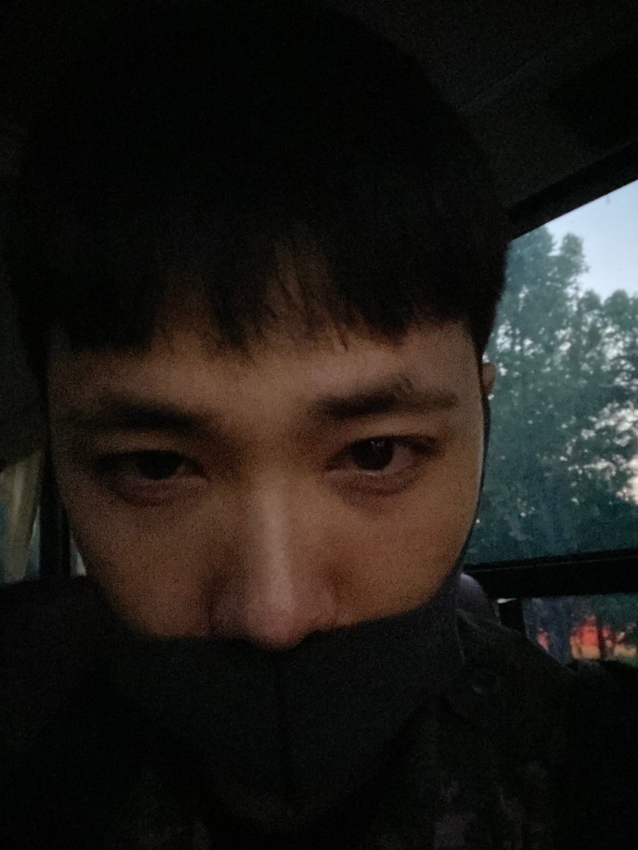 쁘티 tweet media