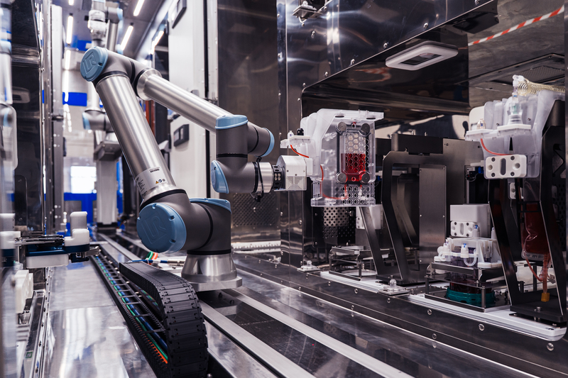 Universal_Robot's tweet image. Multiply Labs is transforming cell &amp;amp; gene therapy with UR cobots 🚀

✅ 74% cost reduction
✅ 100x more patient doses per sq. ft.
✅ Higher sterility + quality

UR’s precision + cleanroom compatibility made it possible.
Read the case study 👉 urrobots.com/iUk