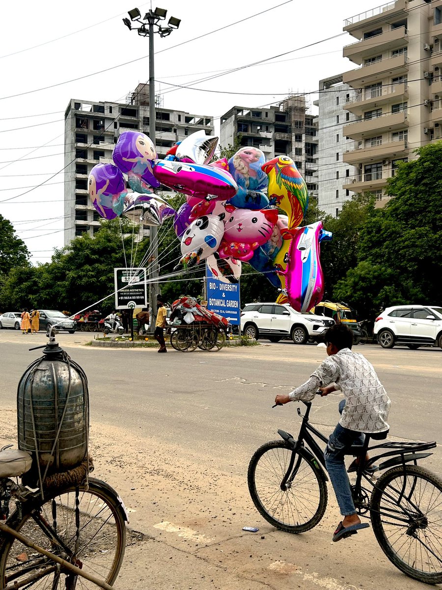 rlyvnsh's tweet image. which one do ya’ll want (one at a time)