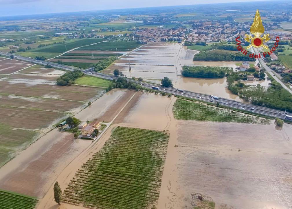 Vigili del Fuoco tweet media