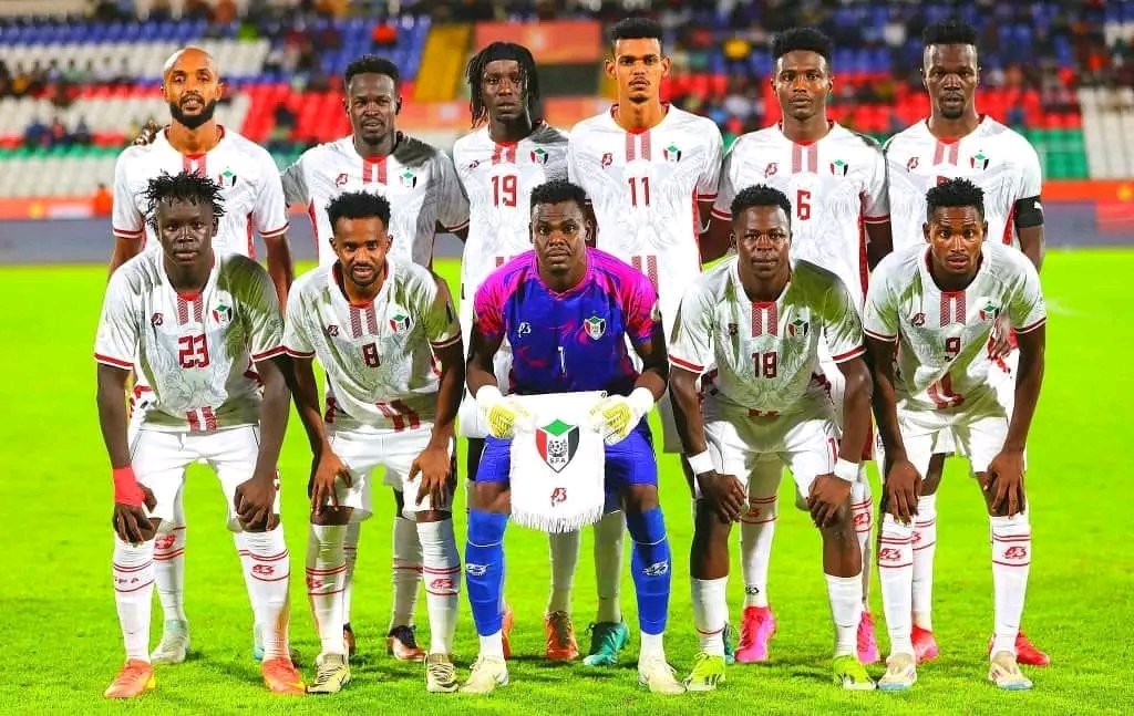 مبروك لمنتخبنا الوطني التأهل للربع النهائي لكأس امم افريقيا للمحليين متصدرا المجموعة 
بعد التعادل السلبي مع السنغال 
     ونسأل الله لهم التوفيق