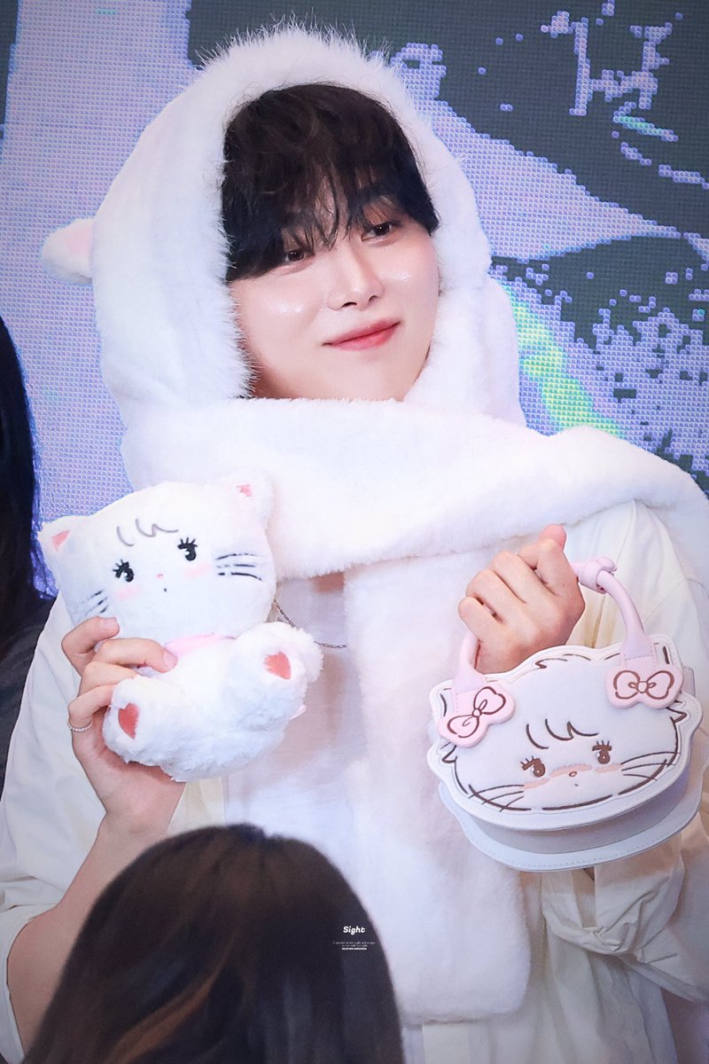 choose one only, boo bear or kitty boo?