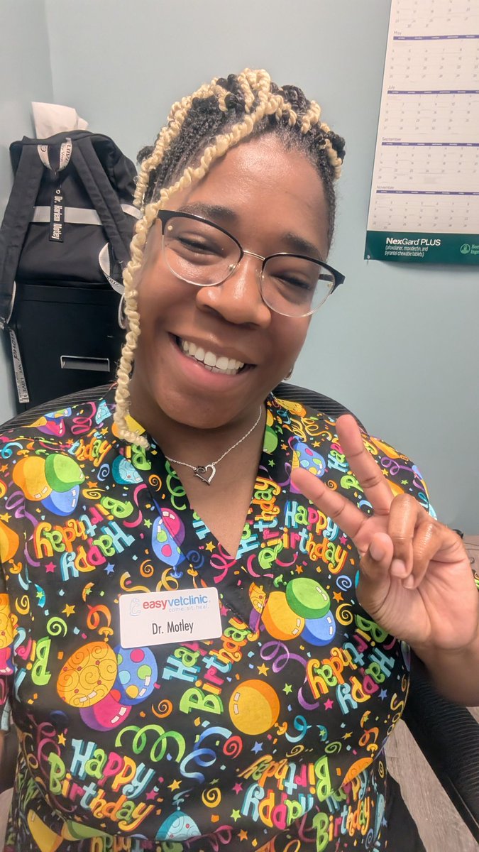 Dr. Cocoa Doe ❤🦌🍫❤ tweet media