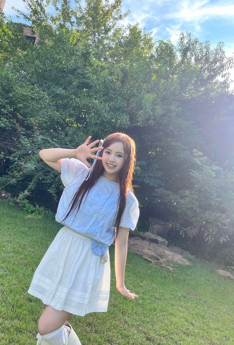 UNIS_offcl's tweet image. ˗ˏˋ조용했던 내 맘이 소란해져ˎˊ˗

#UNIS #유니스
#ELISIA #엘리시아