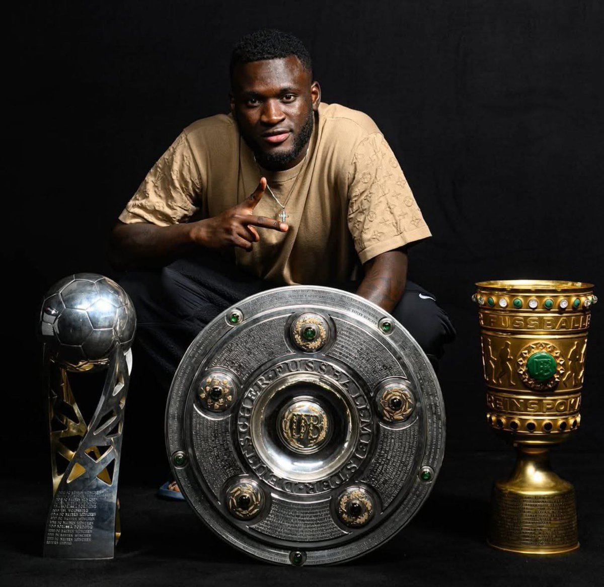 🚨🚨🚨 C’EST FAIT pour Victor Boniface à Milan !!

[<a href="/lucacohen/">Luca Cohen</a>]