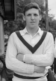 Today’s the day to say happy 90th birthday to the living <a href="/htafc/">Huddersfield Town</a> and <a href="/YorkshireCCC/">Yorkshire CCC</a> legend that is the multi-talented Ken Taylor #htafc #yorkshirecricket
