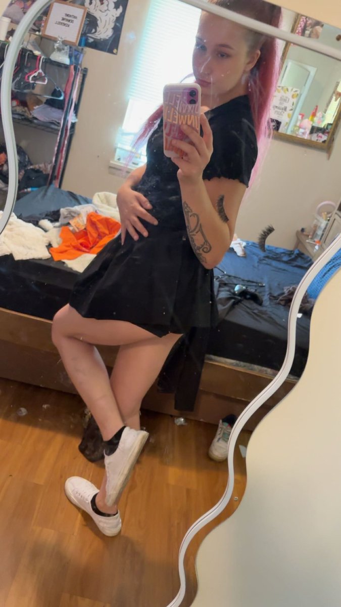 MsCherryPiee's tweet photo. Dropping new content today. Follow and Dm for the link 😘
#OnlyFans #OnlyFansCreator #Redhead #Milf #Petite #RedheadVibes #PrincessCherry #Mistress #FansSupport #ExclusiveContent #OnlyFansModel #OnlyFansGirl #CherryOnlyFans #Model #Lingerie #Sexy #Follow https://t.co/Cw9YoCSLiU