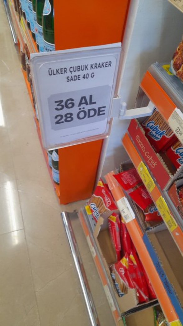 zajcinsolu's tweet photo. Bu nası bi kampanya amk https://t.co/LoS31ncAax