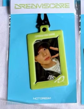 swetyjm's tweet photo. wtb pc only jeno dreamscape x line friend https://t.co/Hi6Nb1cLwP