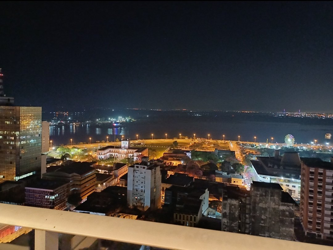 📍Centro, Asuncion 🇵🇾

I love the old centre, it has so much potential but almost seems abandoned or forgotten about.

Could literally be one of the best cities in the region and transform the whole image of the country.

It has so much to offer.

🇵🇾🇵🇾🇵🇾