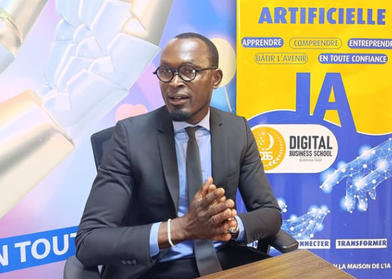 Dr Olivier Lompo, enseignant-chercheur à l’Ecole polytechnique fédérale de Lausanne en Suisse: « Les Etats qui intègrent l’IA dans leurs politiques publiques prennent une longueur d’avance en compétitivité et en performance sociale »

Lire la suite: sidwaya.info/dr-olivier-lom…

#IA