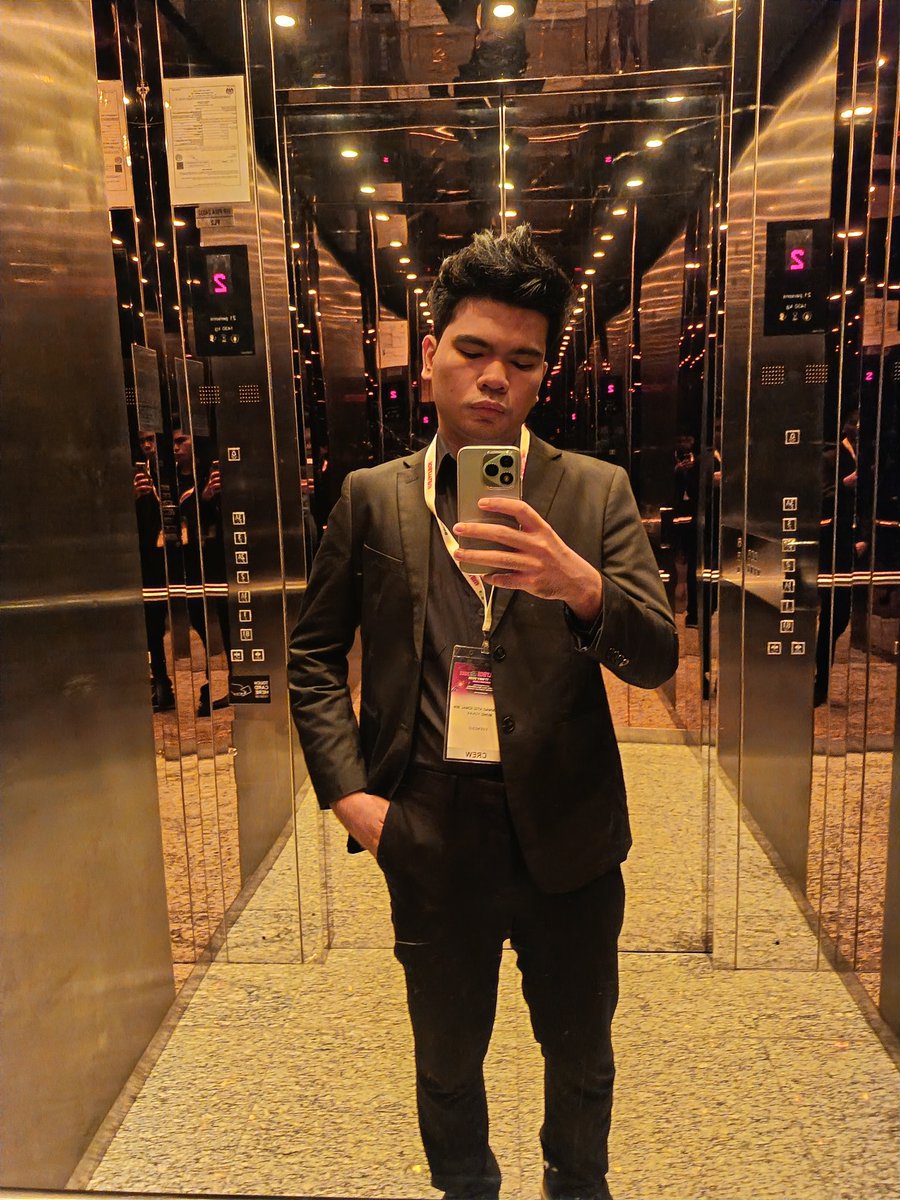 afq_iqml's tweet photo. Hi @TwtJodohMY, I'm looking to know someone that I can consider special. If there is someone who are interested to know me, hit me up on Instagram ! @afq_iqml
Looking forward to get to know interesting people. https://t.co/qp8JRKb77V