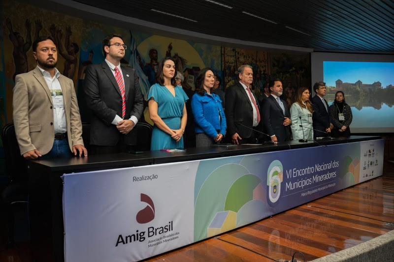 BrazilMineral's tweet image. MUNICÍPIOS MINERADORES | AMIG Brasil quer cidades protagonistas | Brasil Mineral
#AMIGBrasil #municipiosmineradores #CFEM #barragens #rejeitos #ANM #sustentabilidade #royalties
brasilmineral.com.br/noticias/amig-…