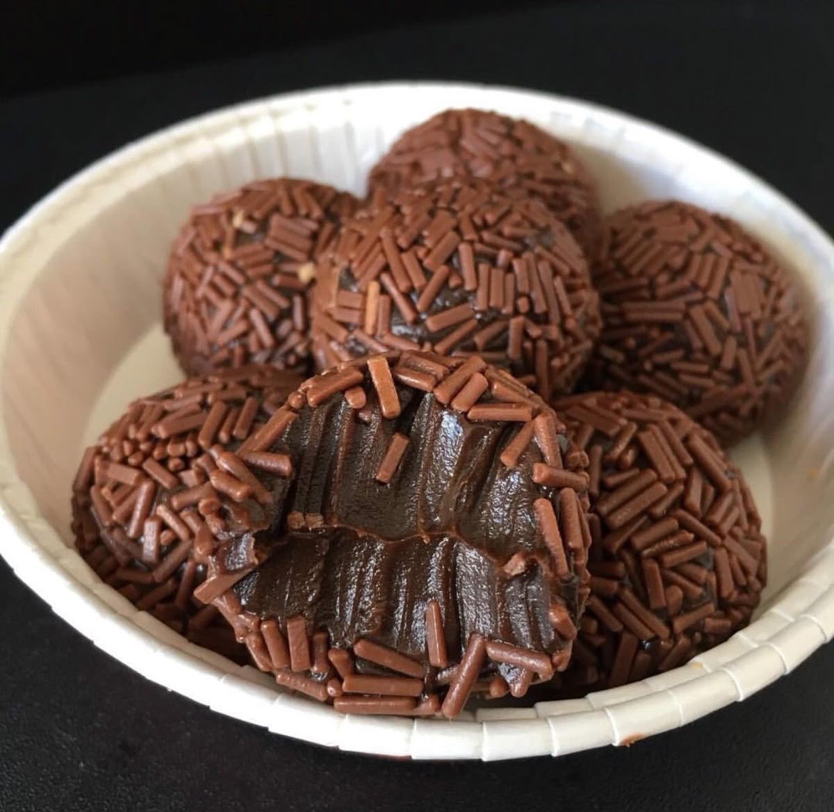 Daily Bites tweet media