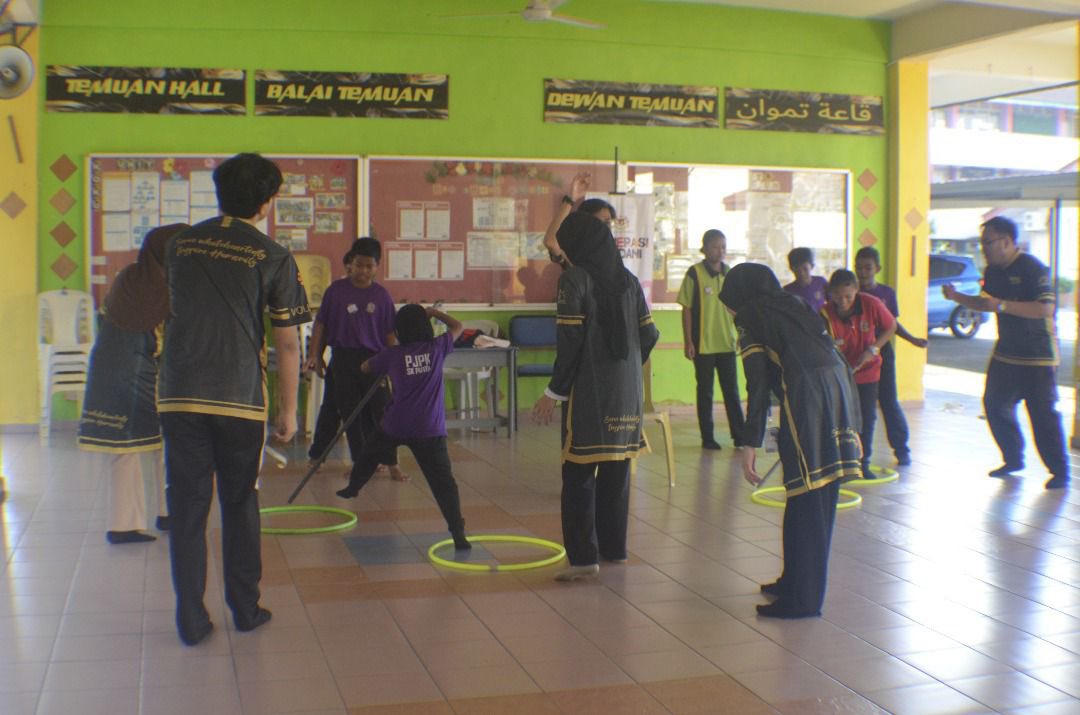 jasaclubiium's tweet photo. [RECAP] MENTORIFT: HERO GALAXY

JASA Club continues its journey to Sekolah Kebangsaan (A) Putra, Jelebu, 
this time focusing on nurturing mental strength, self-confidence and leadership. 

#JASAMentorift #HeroGalaxy #MasterYourMind #OwnYourConfidence https://t.co/YI6VD9wmP3