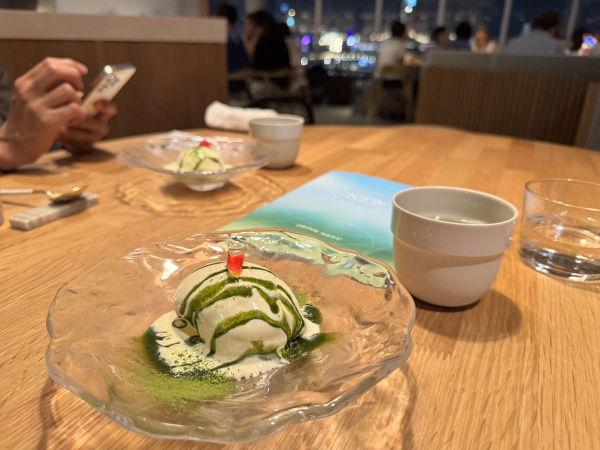 ikunee's tweet photo. 昨日、万博会場の水空で誕生日お祝いをしました。景色も良かったし美味しかったです。ありがとう😊
2025年は万博でお祝いしたね〜と、思い出話に出来そうです♪ https://t.co/81ZrwJNASA
