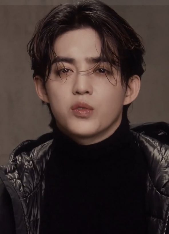 so obsessed with this scoups look