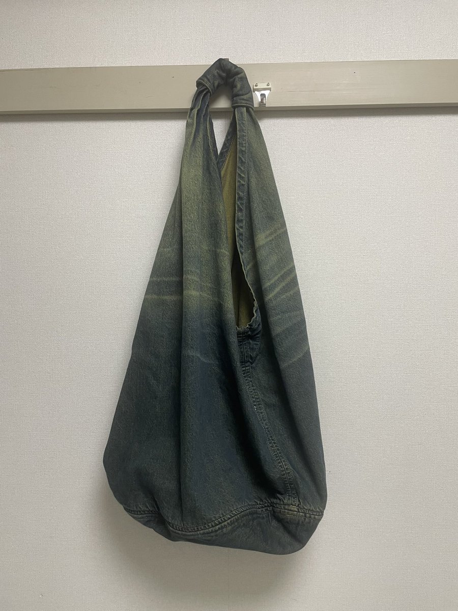 ba_guman's tweet photo. our legacy
drip bag https://t.co/vGWqggtuP7