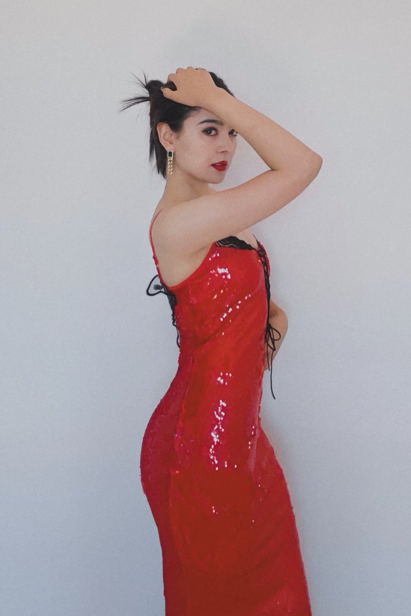 Gulmira 🇨🇳 tweet media