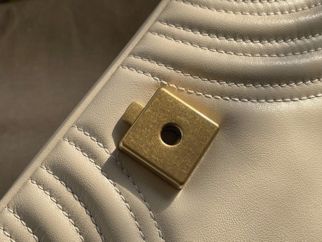 c3nbik1owa78032's tweet image. Real deal? Too expensive.
1:1 replicas = same style, tiny price. 💼👠
LuxuryStyle Heritage Reproduction Style Elite Replica Fashion
Signature Reissue Collection Timeless Reissue Classics LuxuryStyle