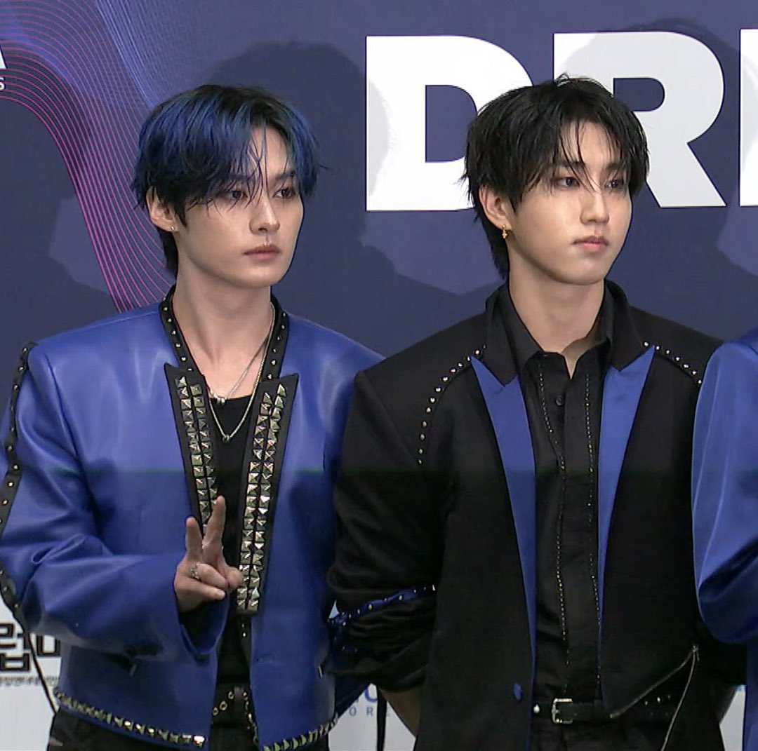minsungmovie's tweet photo. minsung in blue 💙 https://t.co/OEeCM3AaKt