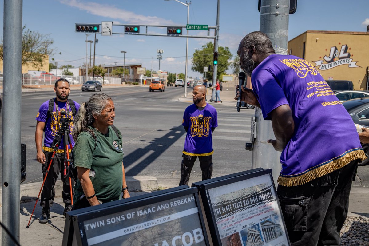 IuicNew's tweet photo. The prophets hit the streets again. Another soul called back to repentance. This is what the Bible meant when it said “fishers of men.”
#IUICABQ #OnTheFrontlines #IsraeliteRepentance #WakeUpJacob #SpiritualWork #LostButFound https://t.co/U13hiJl7Px