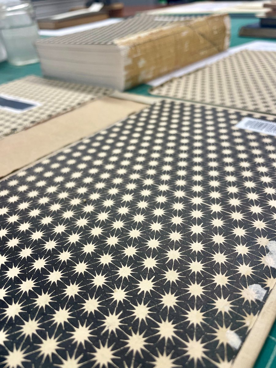 mastatelibrary's tweet photo. This book is giving off such strong mid-century modern vibes that we could assume it was published in the 1960s without checking the copyright! O’Neill, a biography of playwright Eugene O’Neill, was published in 1962 and is definitely reflective of its era! #endoftheweekendpapers https://t.co/fUfFPIAFth