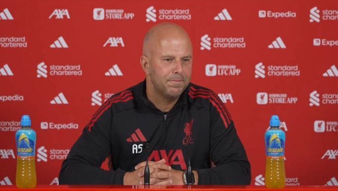 🚨 Arne slot confirms Frimpong is out until end of international break. 

Bradley trained today.