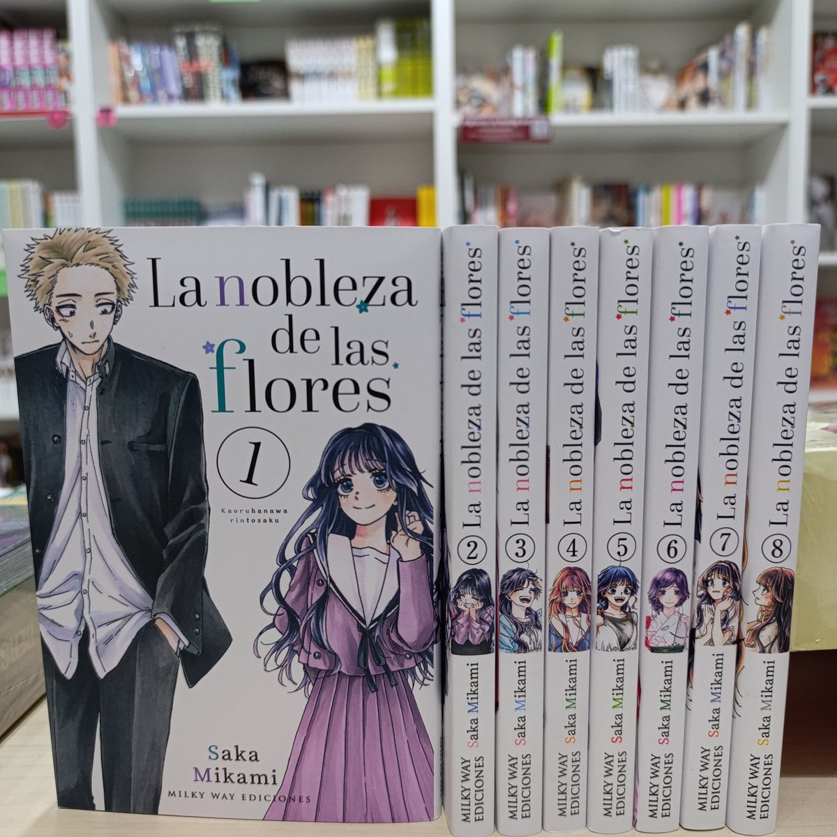 ¿Estáis preparados para el tomo 9 de La Nobleza de las Flores? (Y sí, tenemos todos los tomos en stock si os falta alguno de los anteriores 😉)
➡️ infinitycomics.es/?mot_q=la%20no…