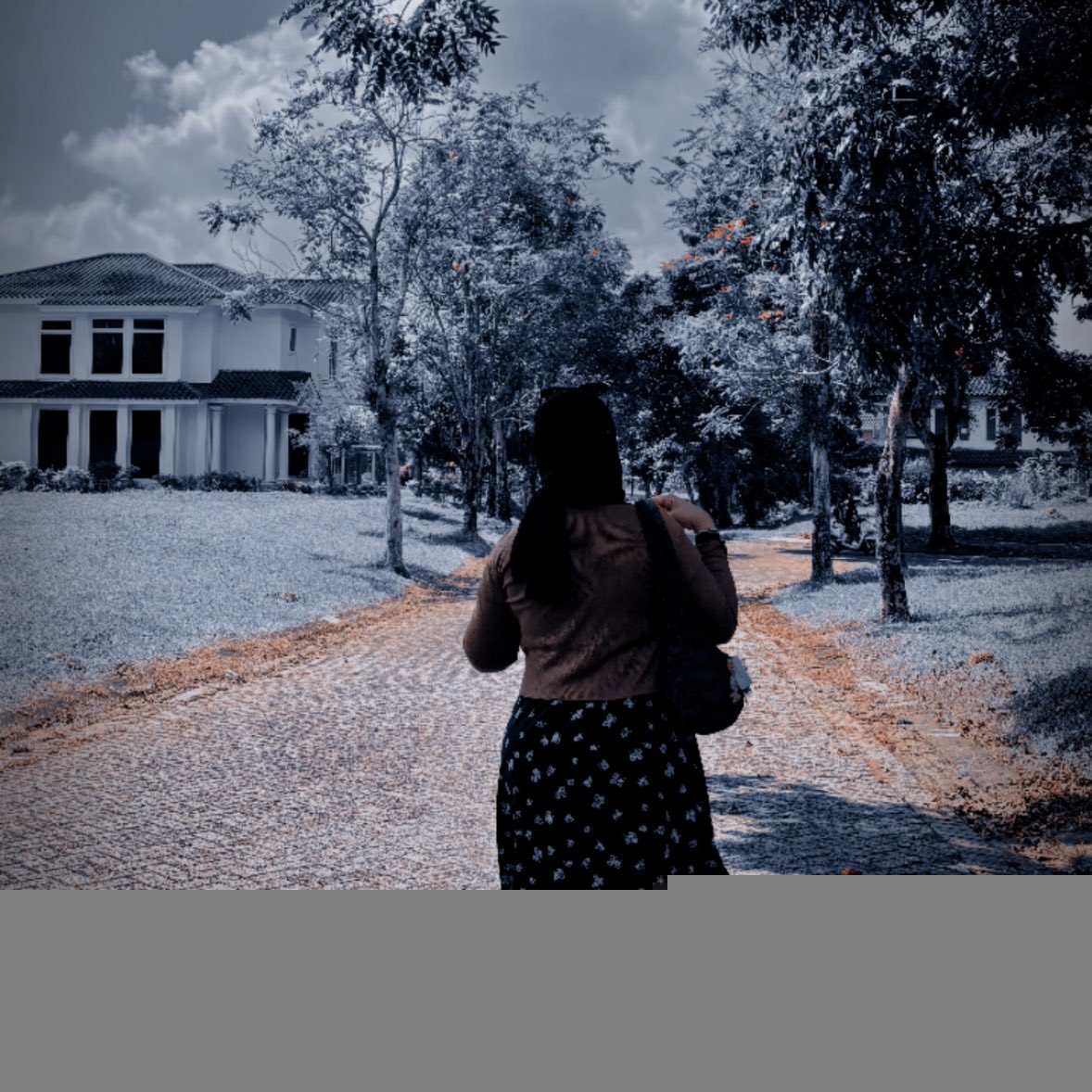 He meet a (𝙶̶𝚑̶𝚘̶𝚜̶𝚝̶) girlfriend

#MOASD #MOASelcaDay #YEONJUN 
#연준 #TOMORROW_X_TOGETHER <a href="/TXT_members/">TOMORROW X TOGETHER</a> <a href="/TXT_bighit/">TXT OFFICIAL</a>