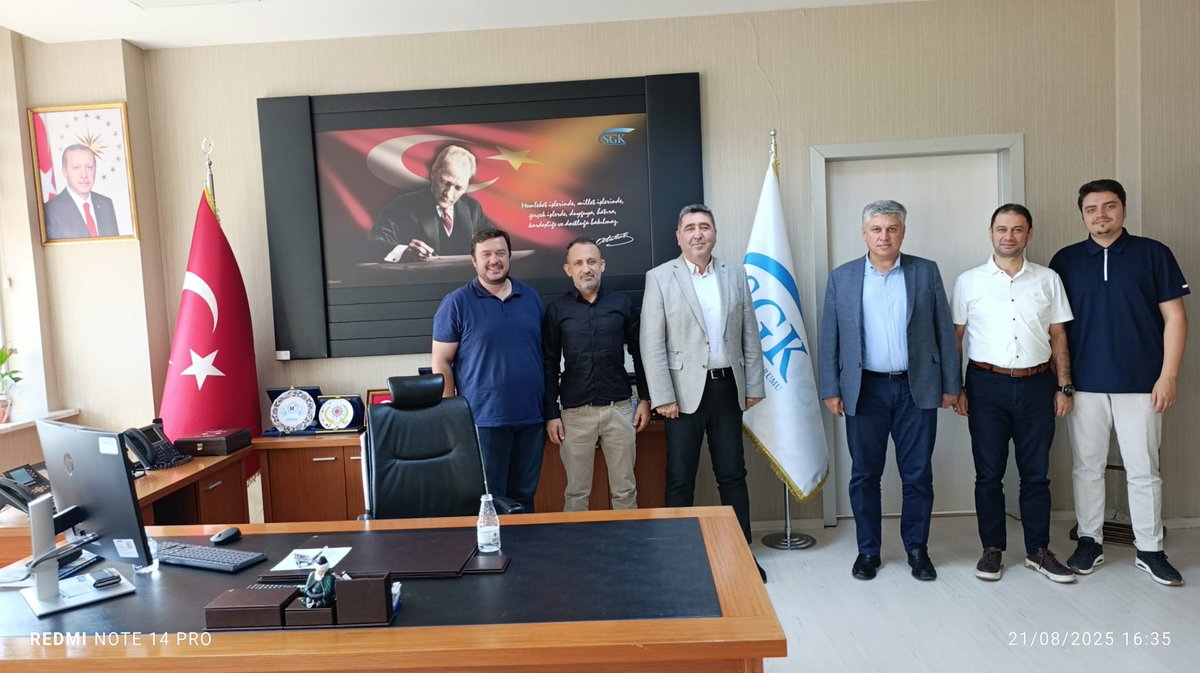 Başkanımız Arif Bağcı ve yönetim kurulumuzla birlikte SGK İl Müdürü Erkin Avcı’yı makamında ziyaret ettik. Yeni dönemdeki çalışmalarında kendisine başarılar diledik.

Ziyaretimizde kurum çalışmaları ve şehrimize dair konular üzerine değerlendirmelerde bulunduk. İlgi ve